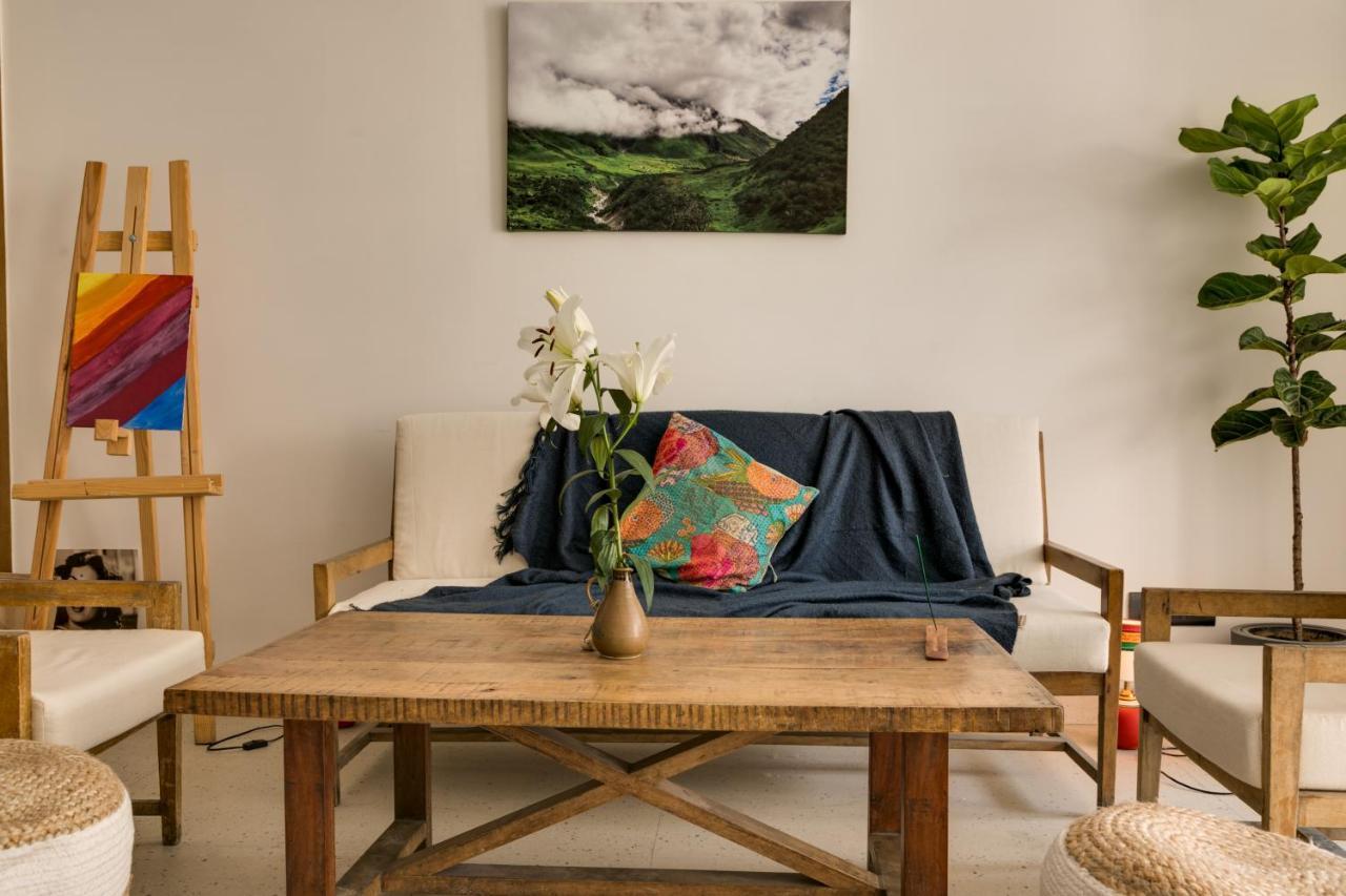 Vaara Bed and Breakfast New Delhi Buitenkant foto